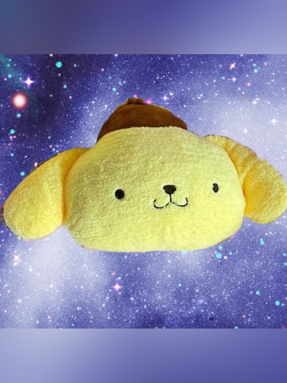 Pompompurin Headrest Pillow